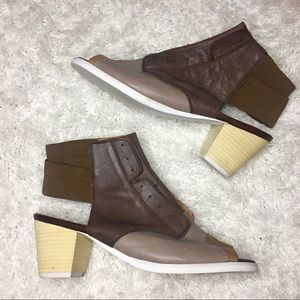 Chinese Laundry leather peep toe chunky heels